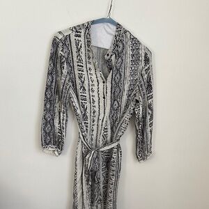 Twelfth Street by Cynthia Vincent Black and White Long Sleeve Dress